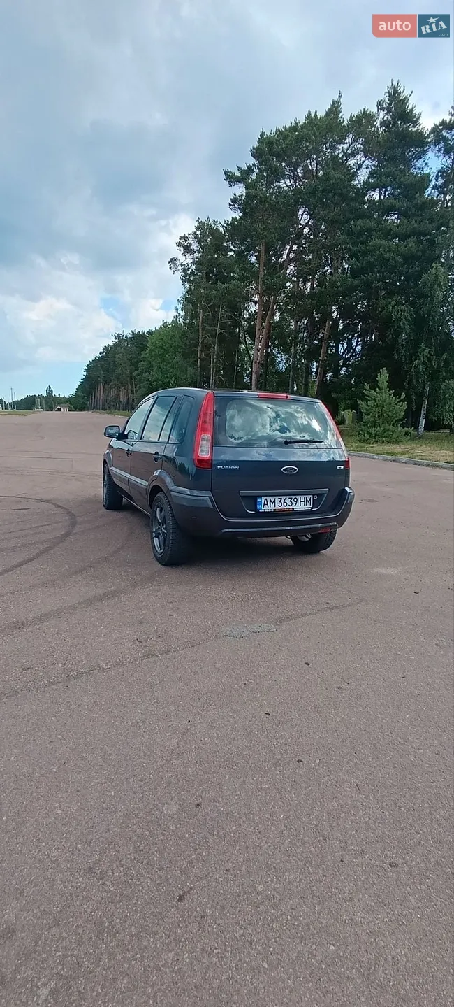 2010 Ford Fusion - мініатюра 8