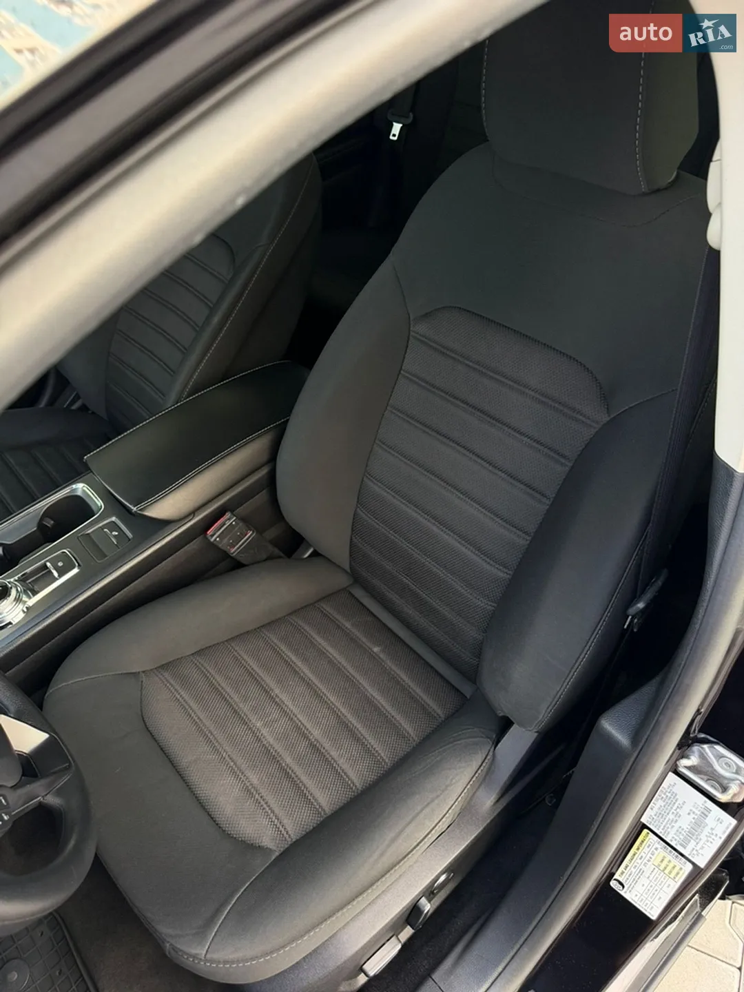 2020 Ford Fusion - мініатюра 42