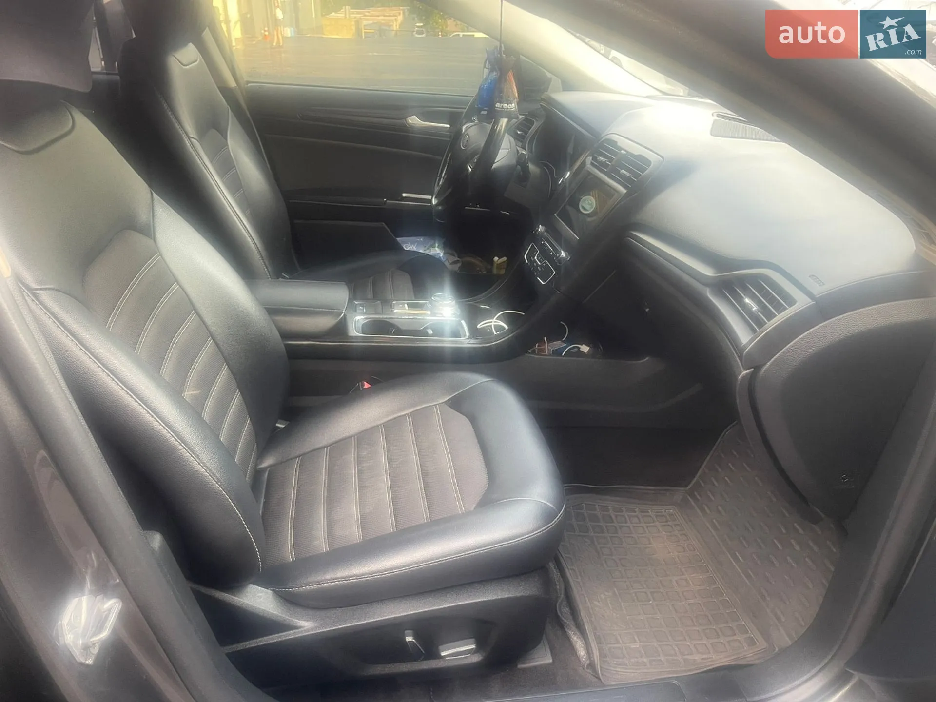 2017 Ford Fusion - мініатюра 13