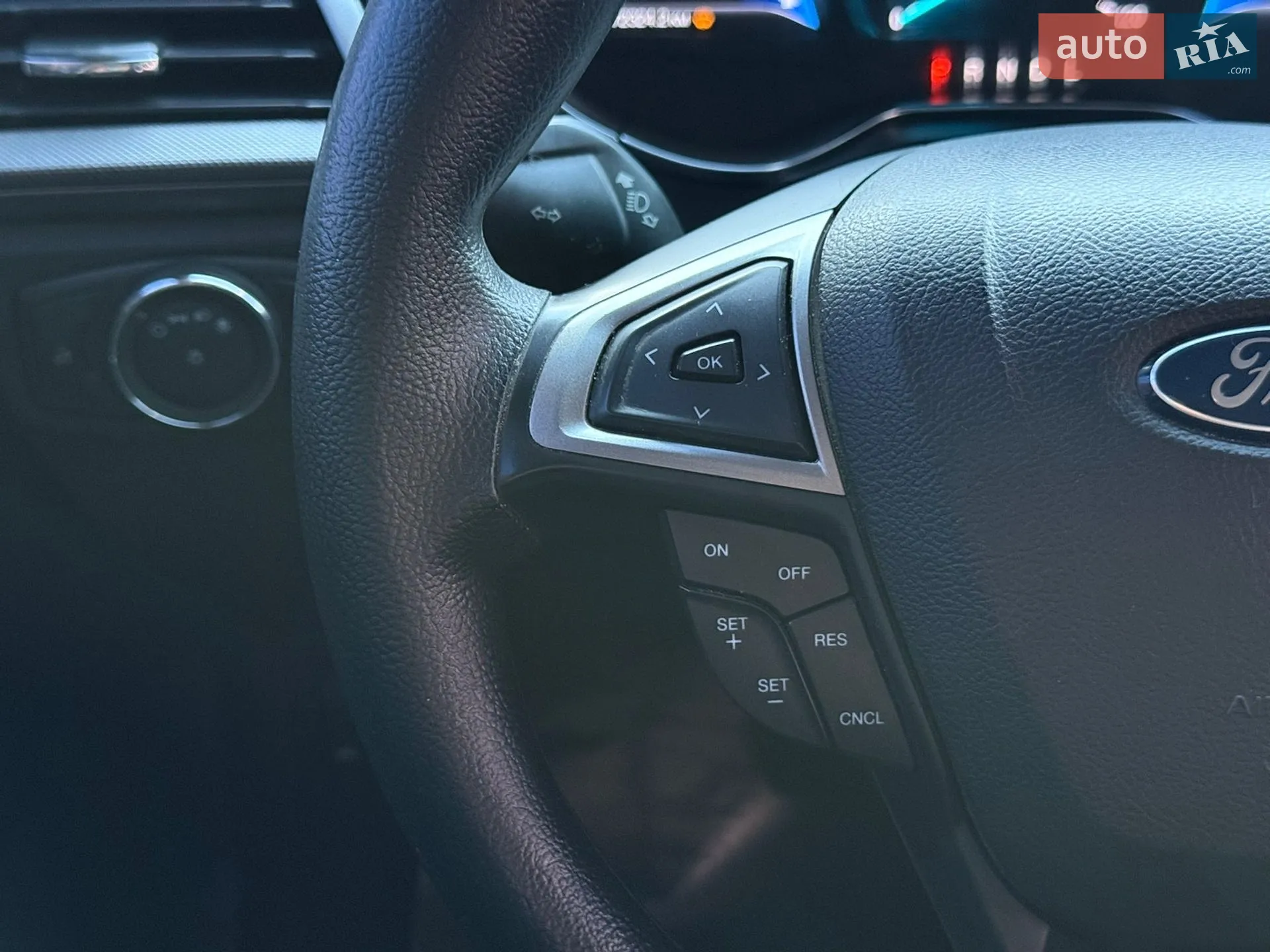 2017 Ford Fusion - мініатюра 32