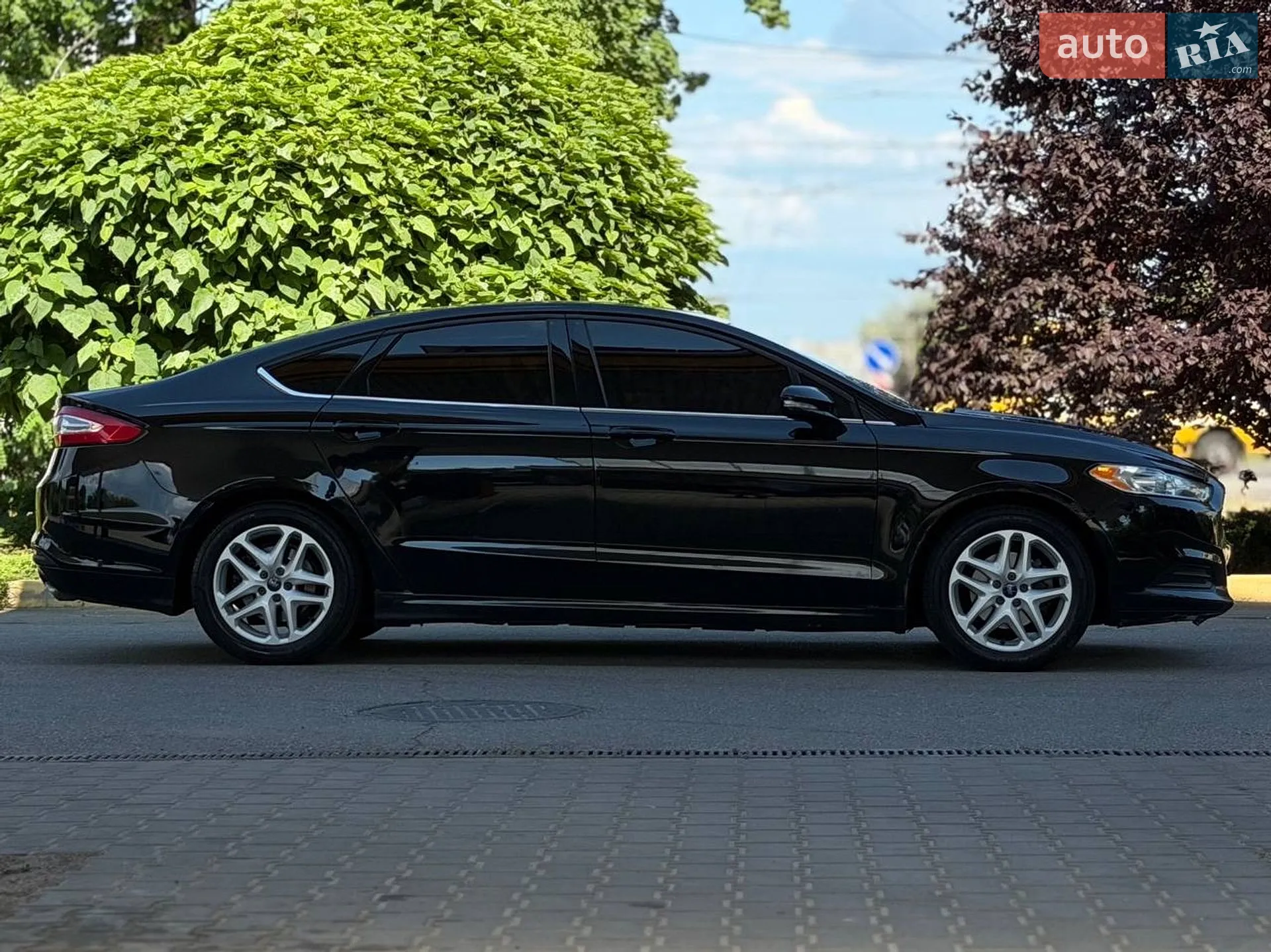 2016 Ford Fusion - мініатюра 26