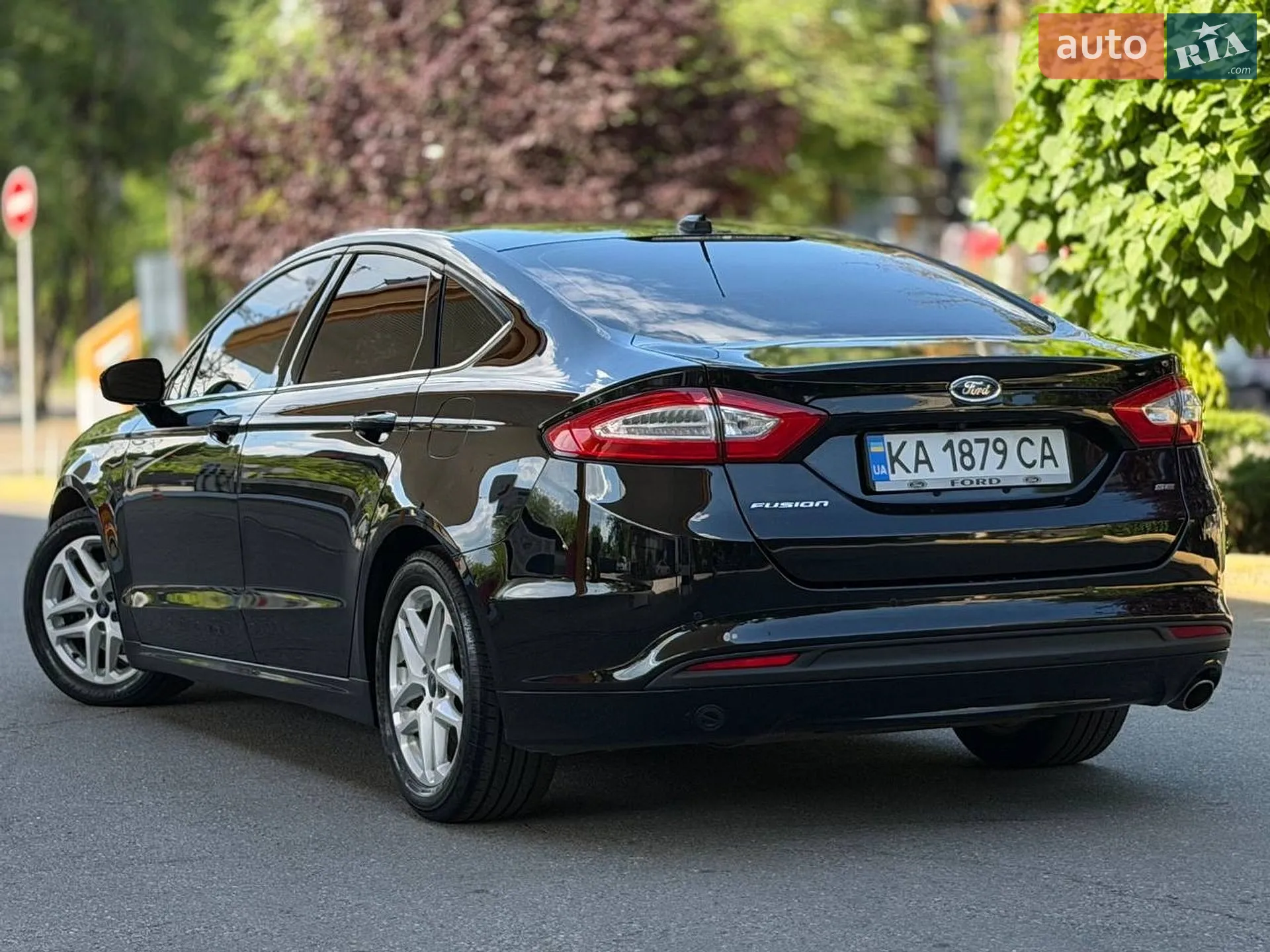 2016 Ford Fusion - мініатюра 28