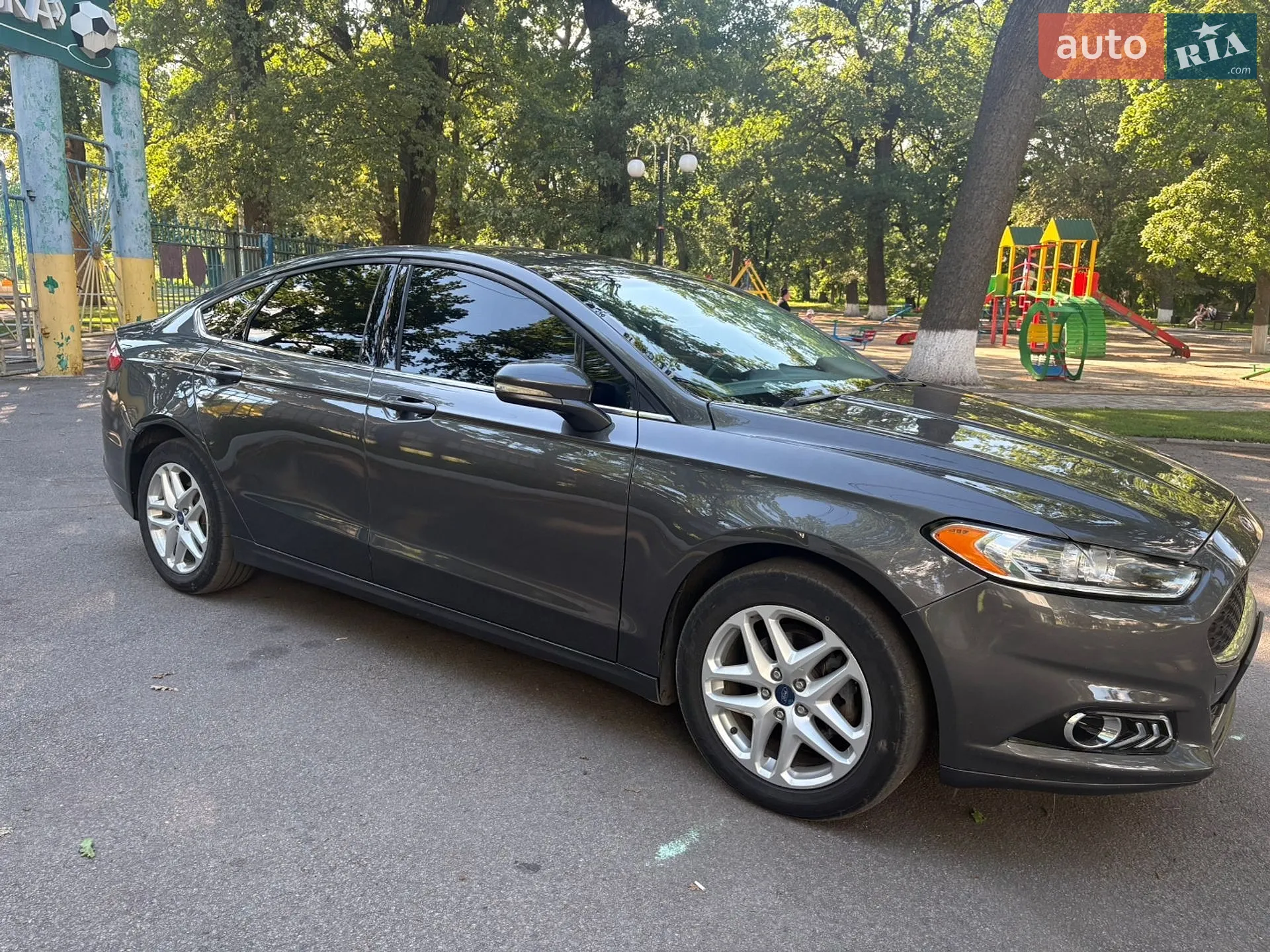 2015 Ford Fusion - мініатюра 4