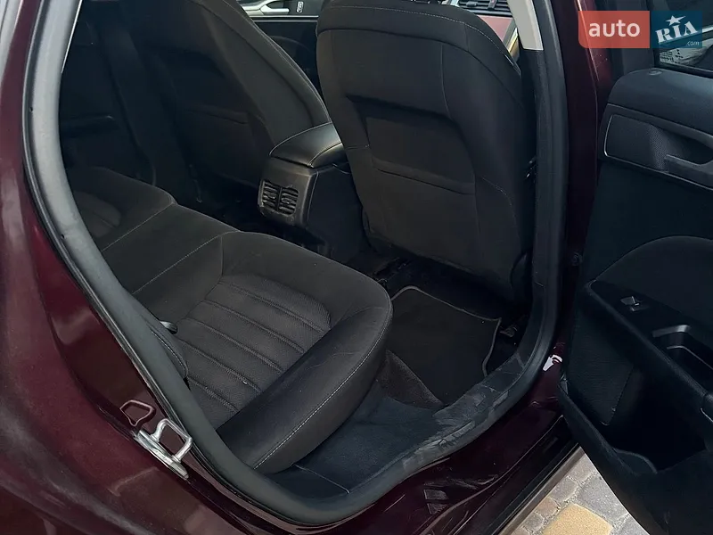 Ford Fusion 2017 VIN 3FA6P0H75HR364830 фото оголошення 4 з 59