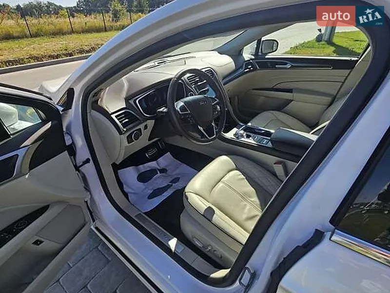Ford Fusion 2018 VIN 3FA6P0RU1JR201344 фото оголошення 4 з 61