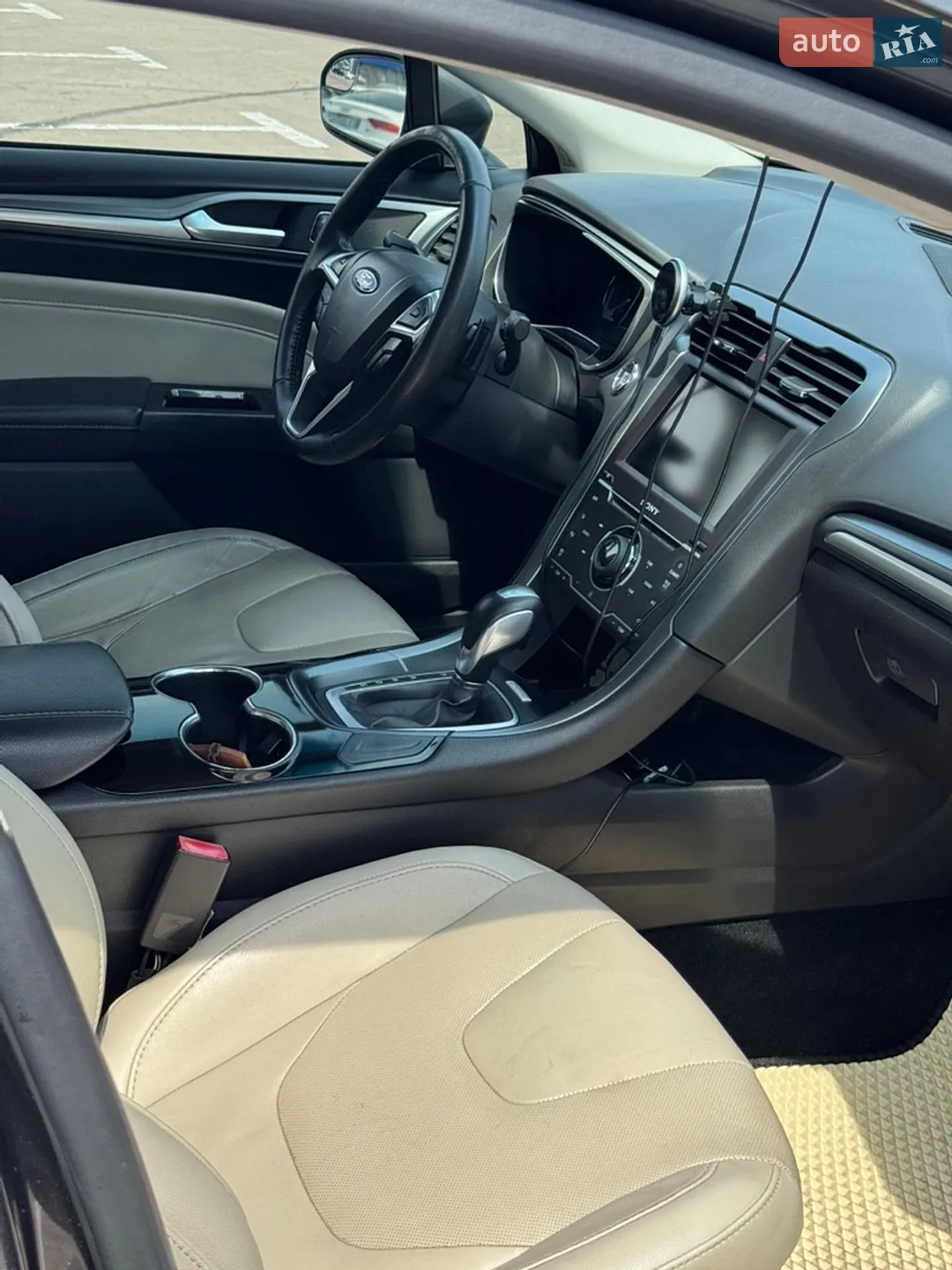 2015 Ford Fusion - мініатюра 26