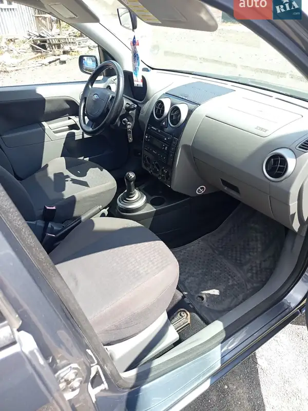 Ford Fusion 2003 VIN WF0UXXGAJU3K32463 фото оголошення 5 з 52