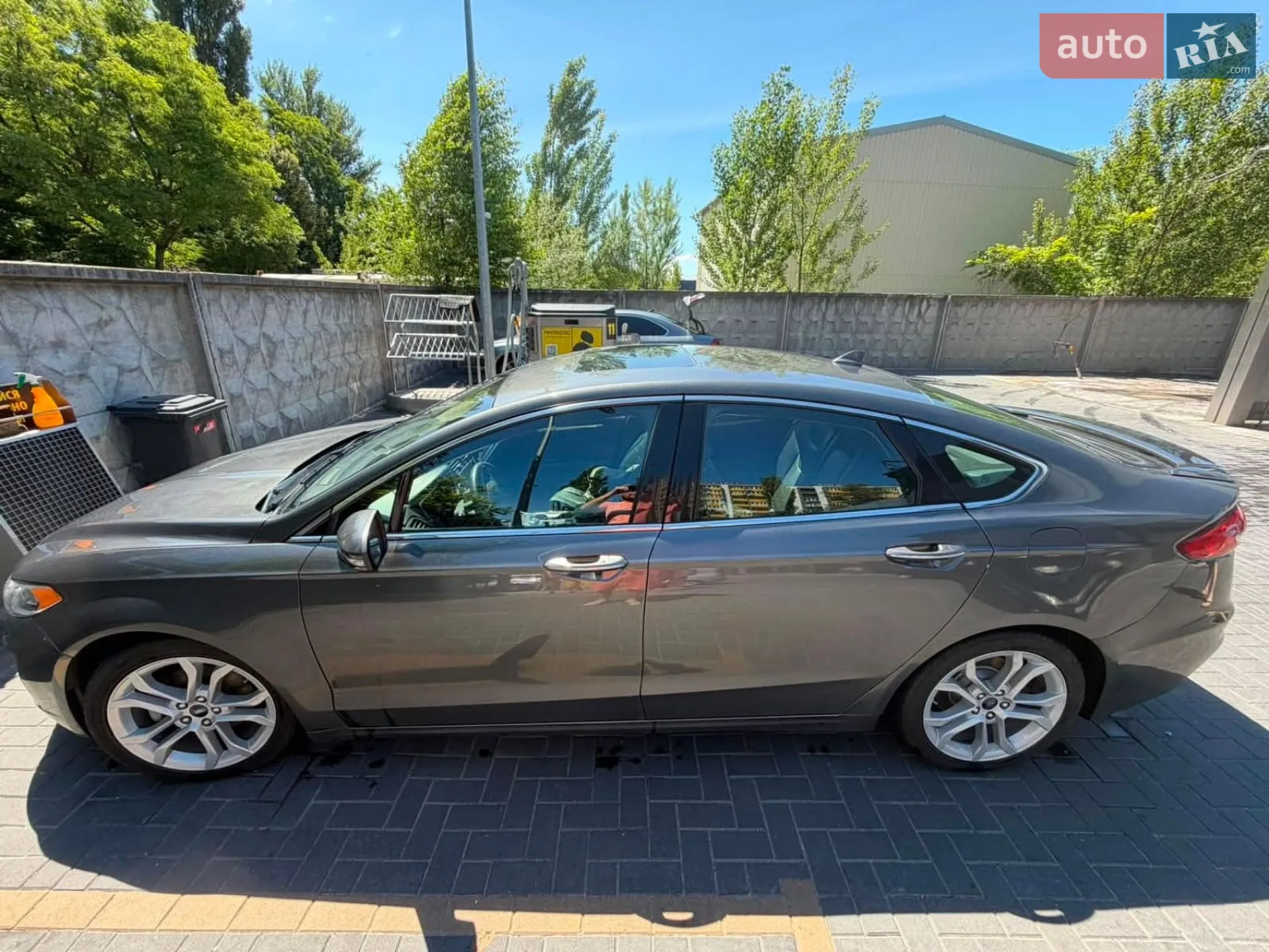 2020 Ford Fusion - мініатюра 2