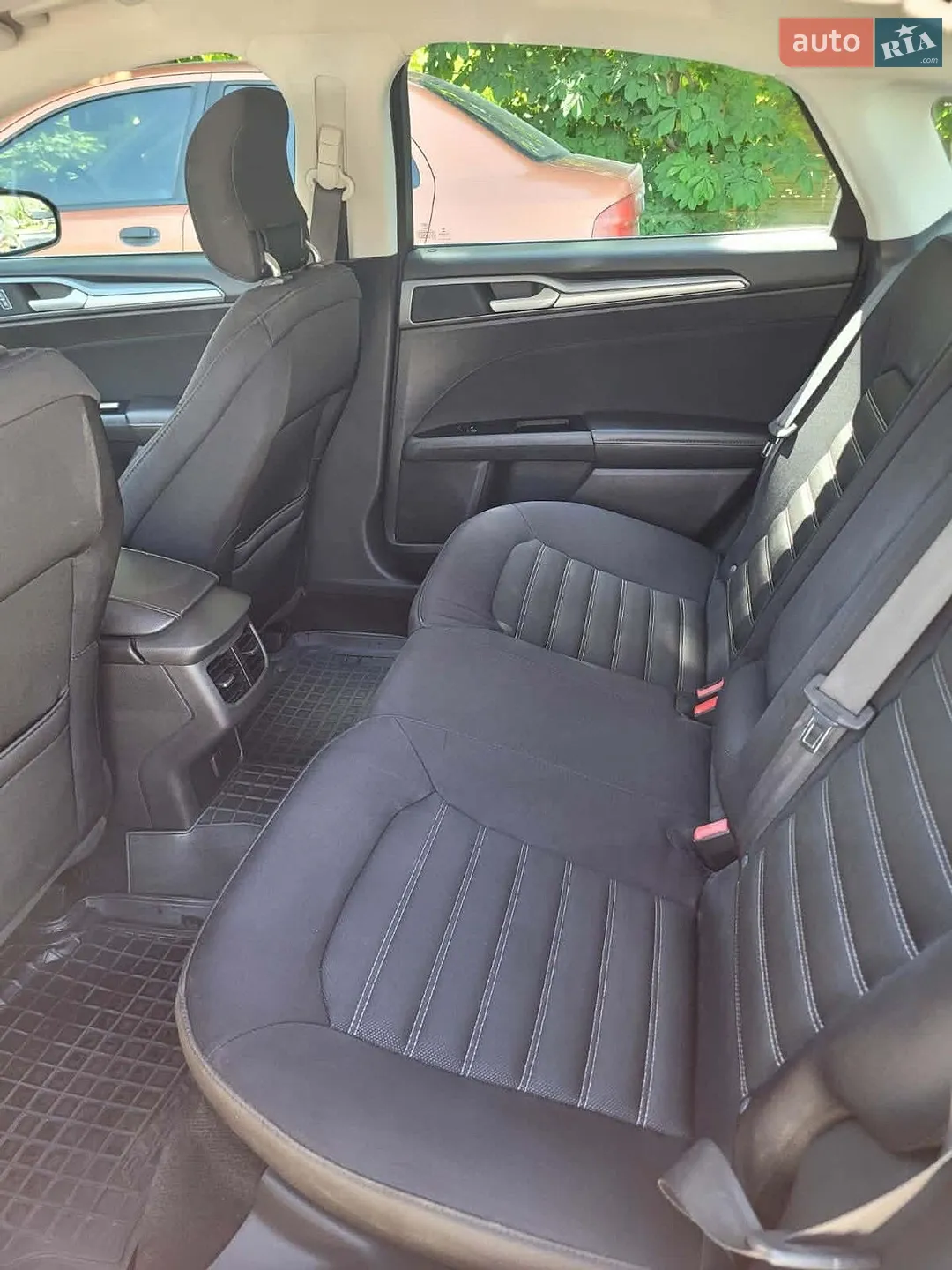 2013 Ford Fusion - мініатюра 11