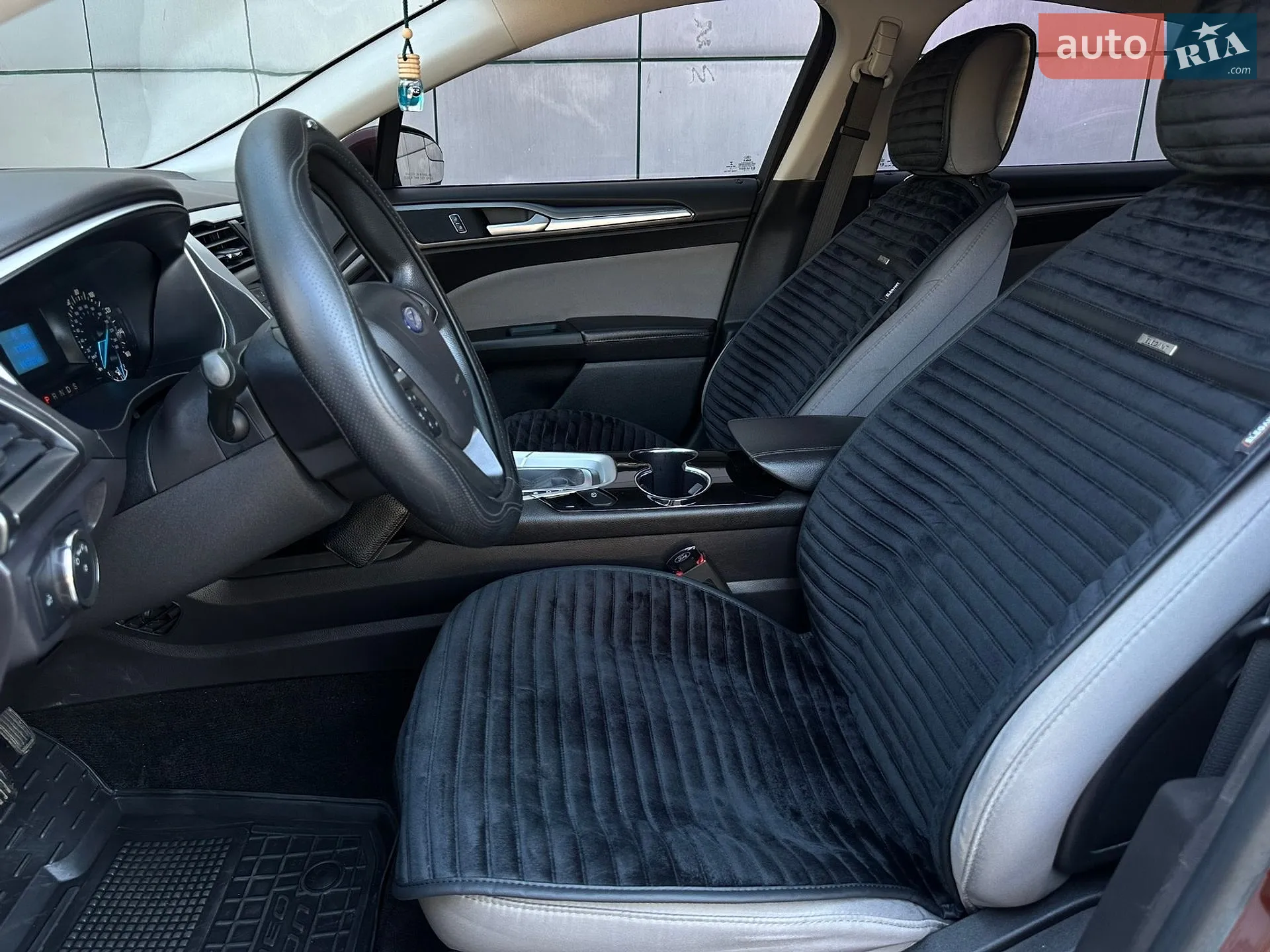2016 Ford Fusion - мініатюра 29