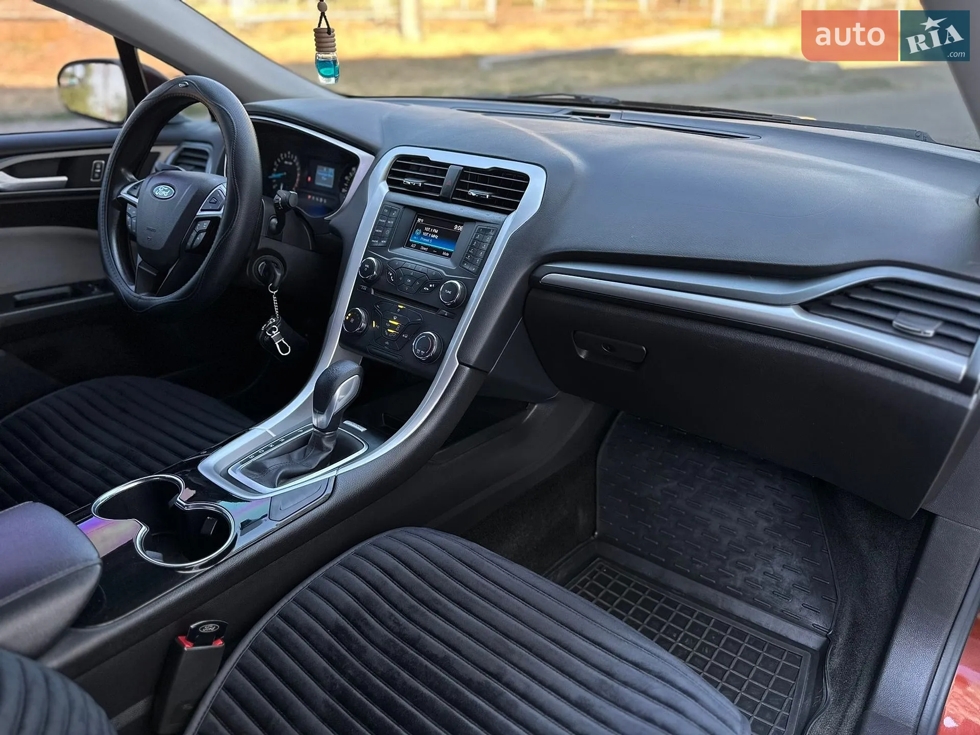 2016 Ford Fusion - мініатюра 36