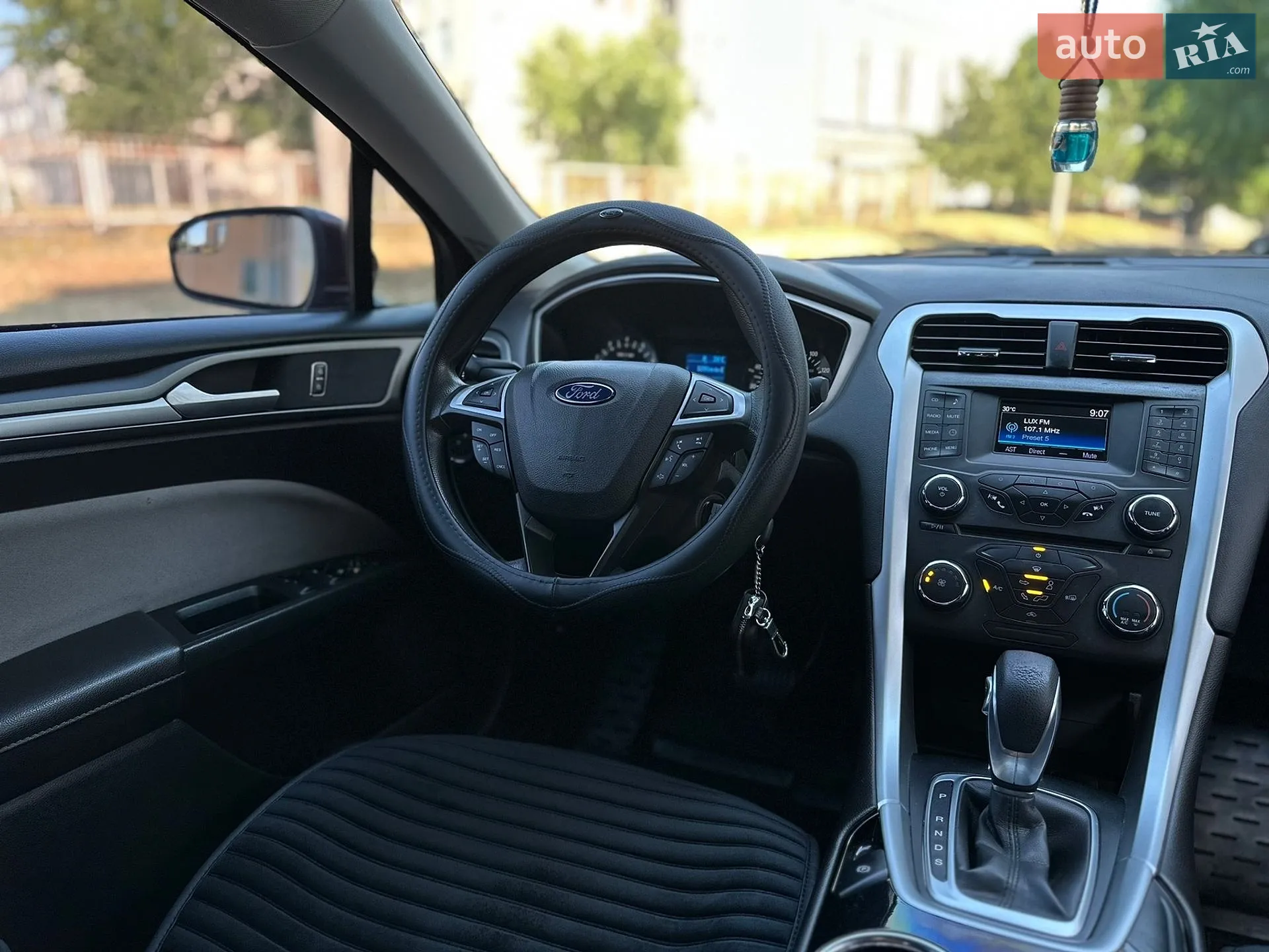 2016 Ford Fusion - мініатюра 40