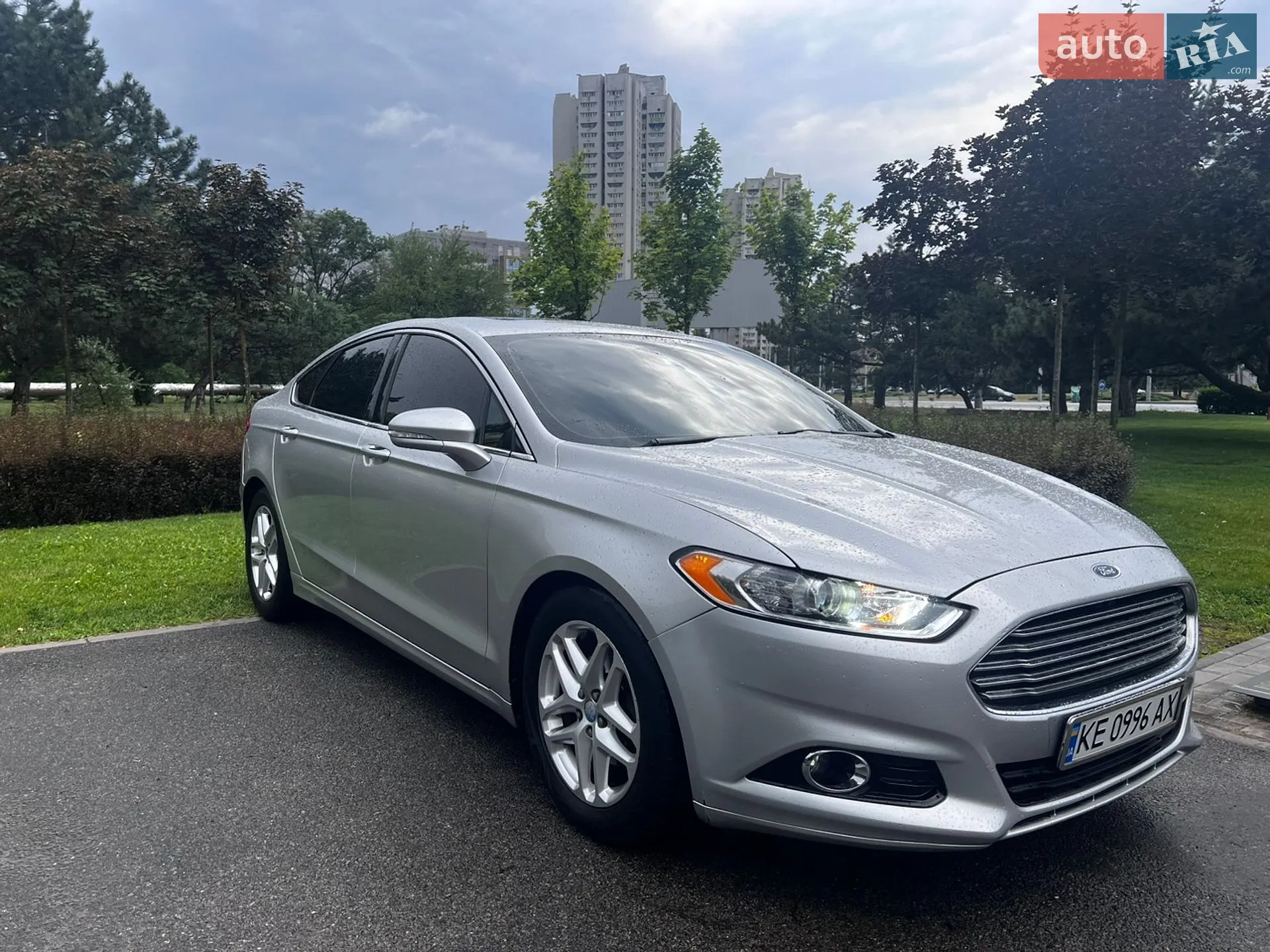 2013 Ford Fusion - мініатюра 2
