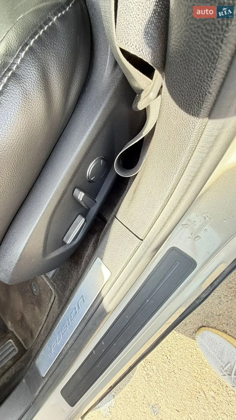 2015 Ford Fusion - мініатюра 18