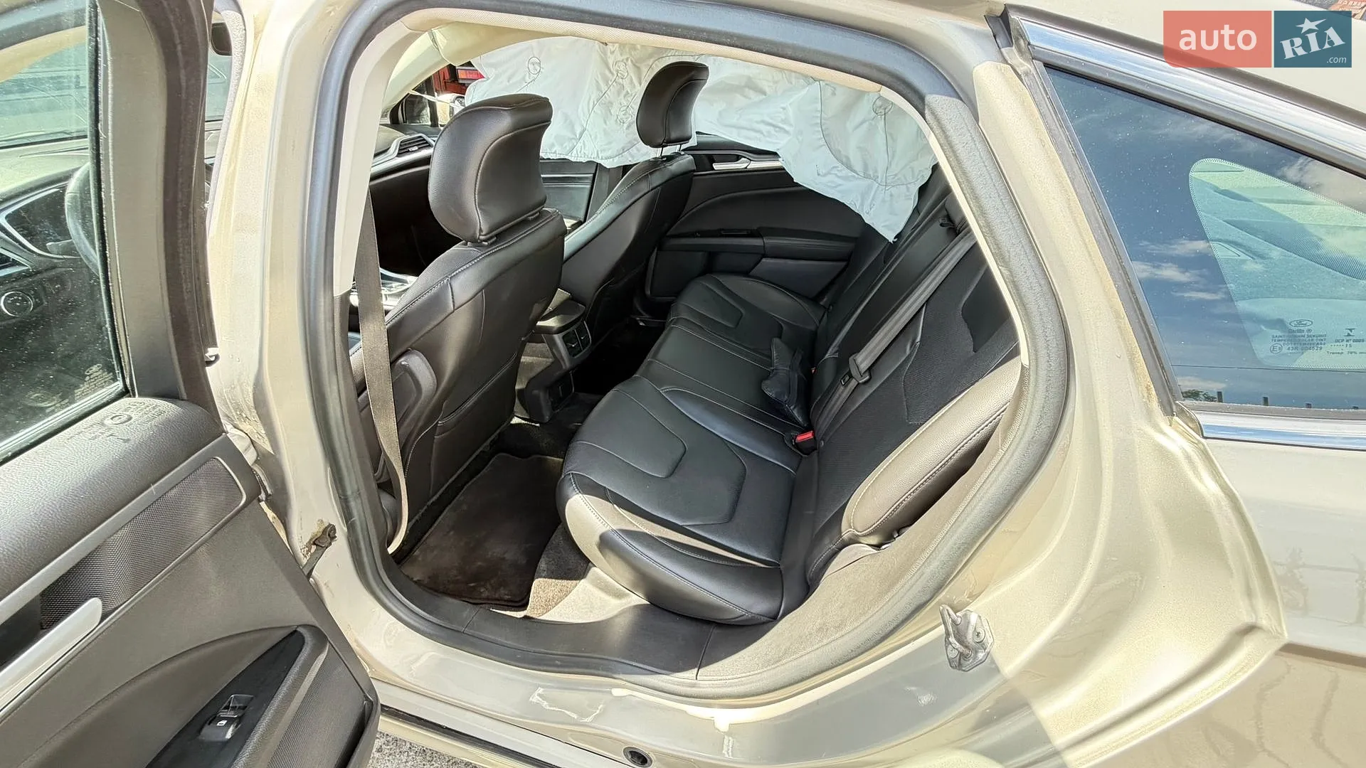 2015 Ford Fusion - мініатюра 23