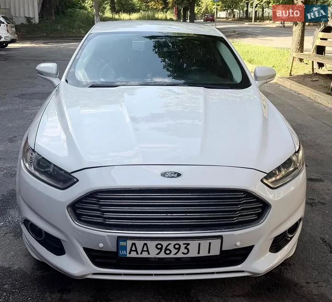 2016 Ford Fusion - мініатюра 25