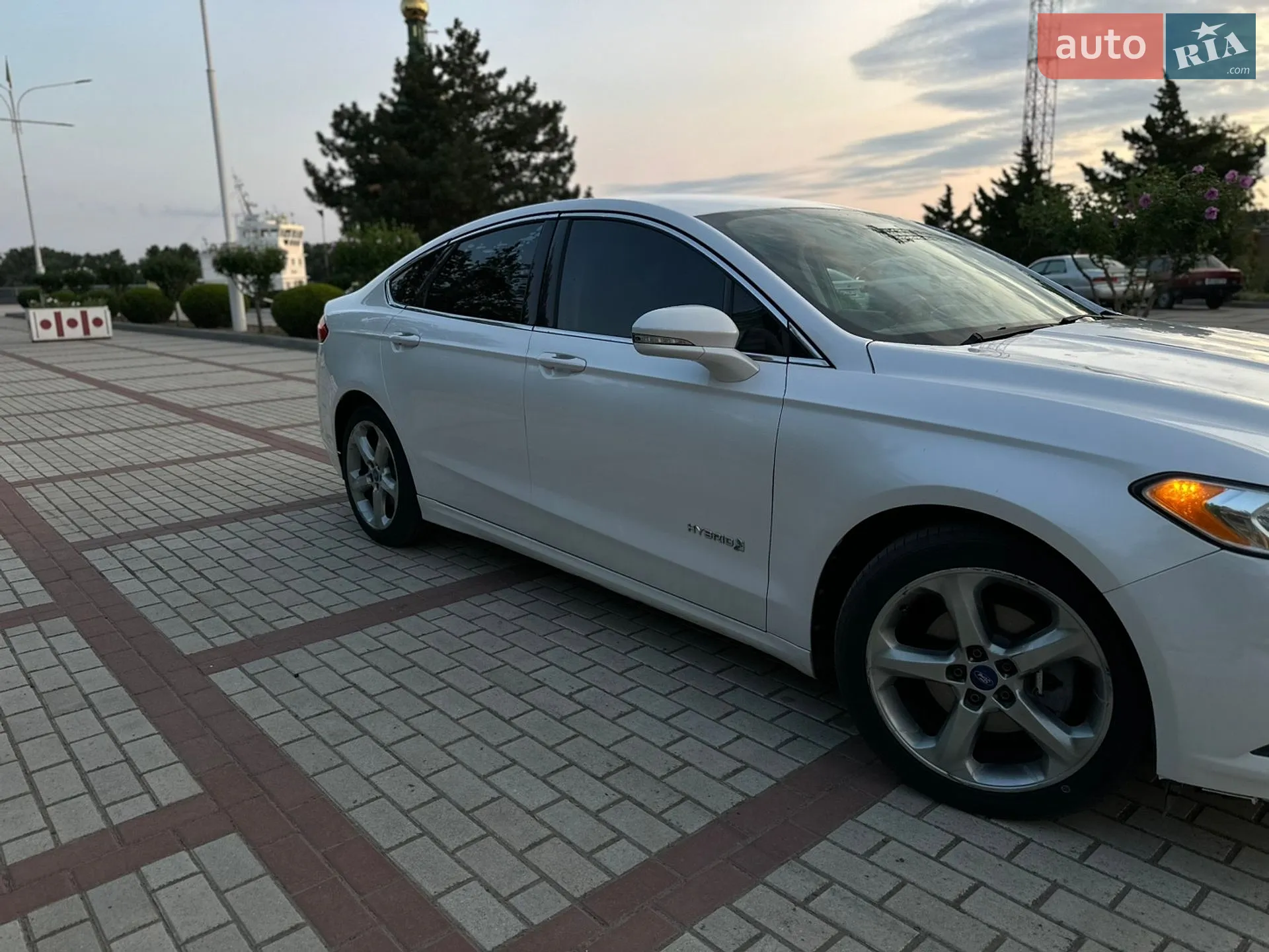 2012 Ford Fusion - мініатюра 4
