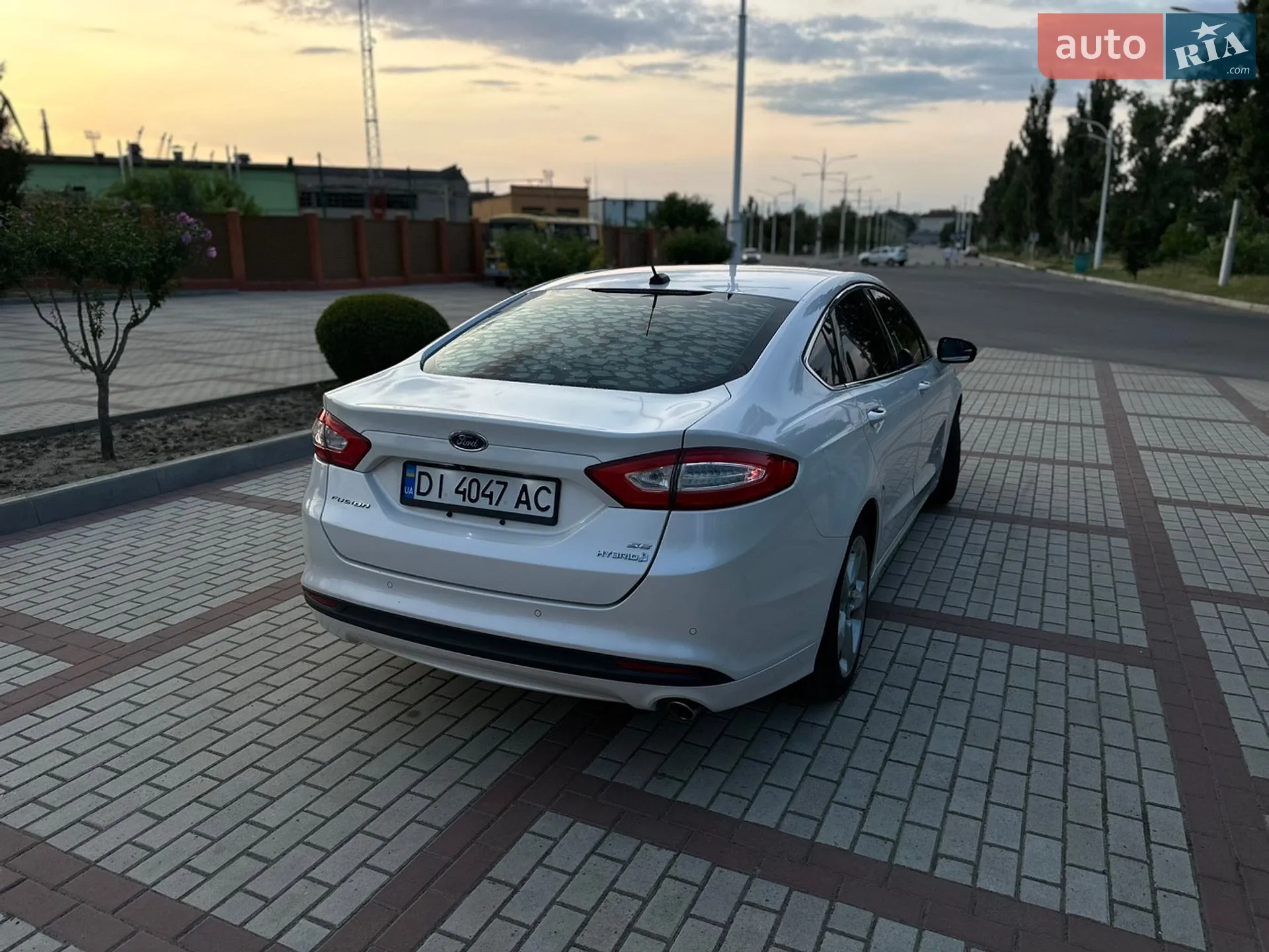 2012 Ford Fusion - мініатюра 9