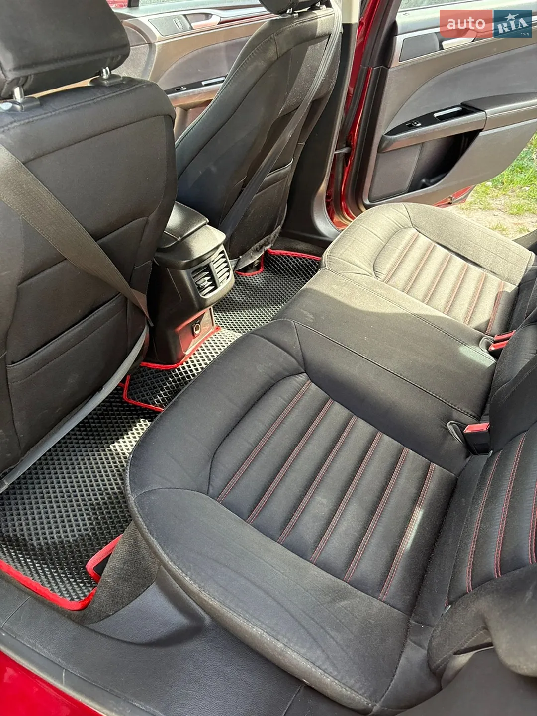 2015 Ford Fusion - мініатюра 18