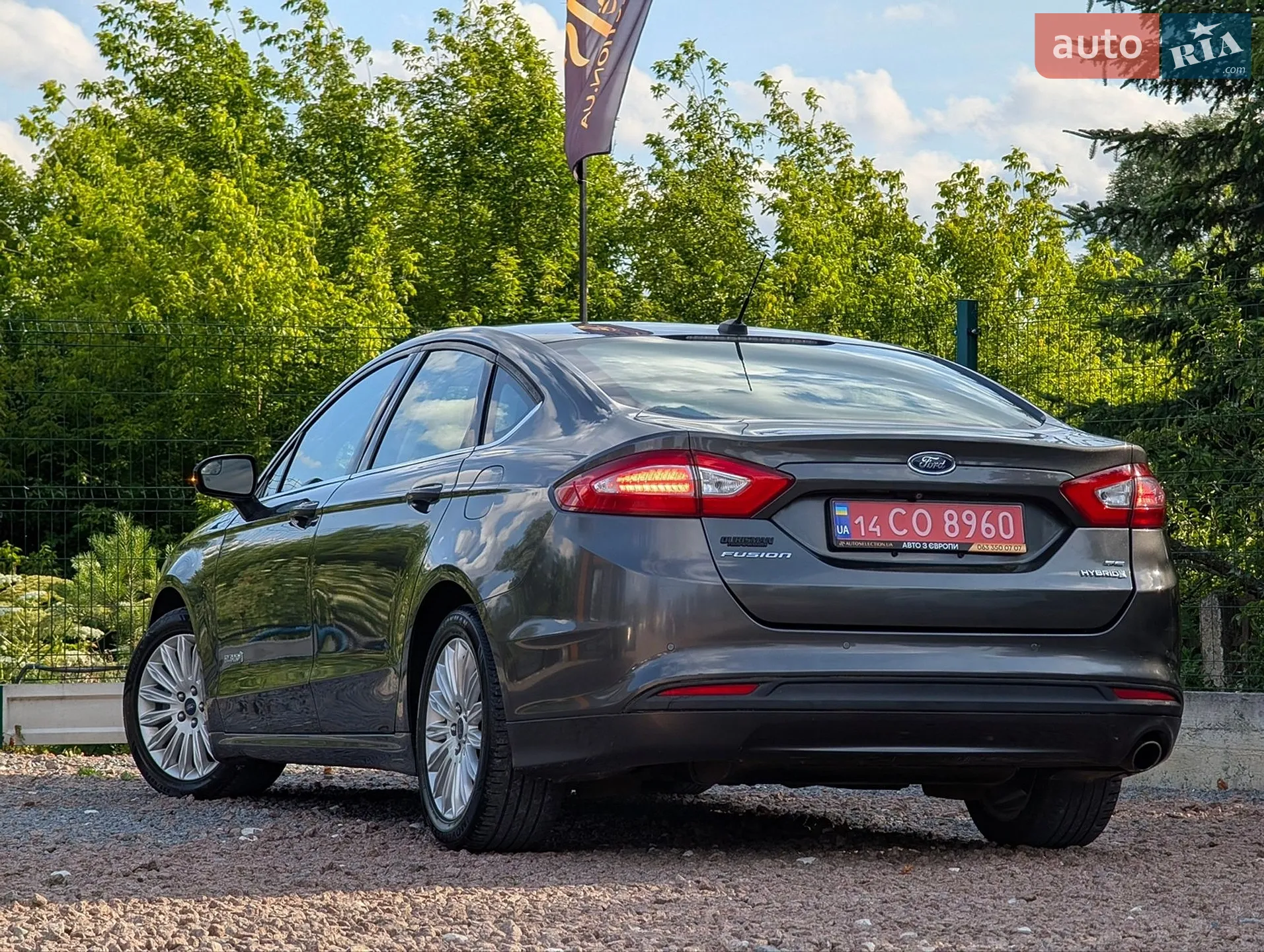 2016 Ford Fusion - мініатюра 17