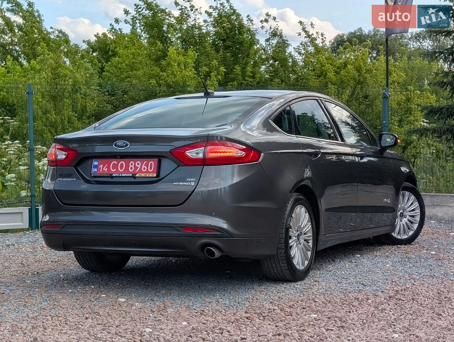 2016 Ford Fusion - мініатюра 28