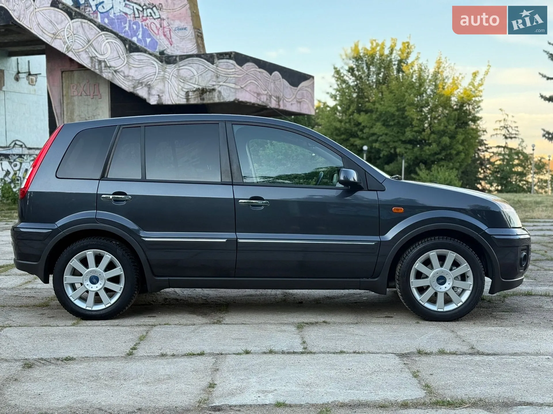 2010 Ford Fusion - мініатюра 7