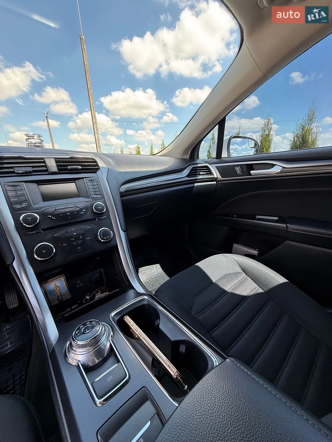 2017 Ford Fusion - мініатюра 16