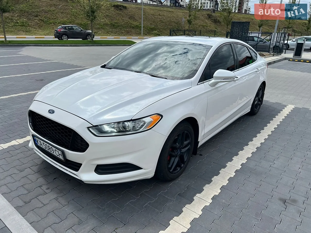 2013 Ford Fusion - мініатюра 16