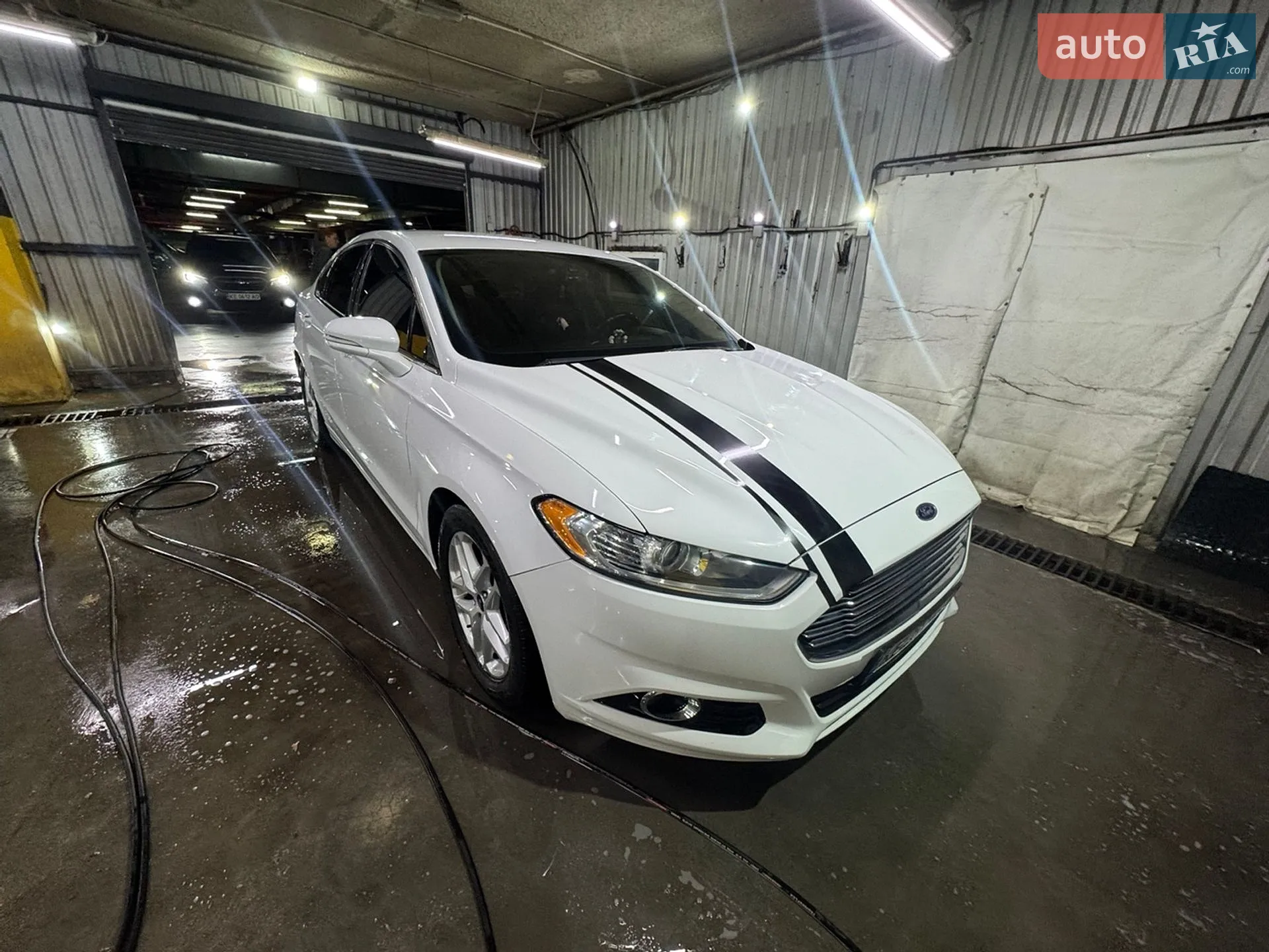 2013 Ford Fusion - мініатюра 2