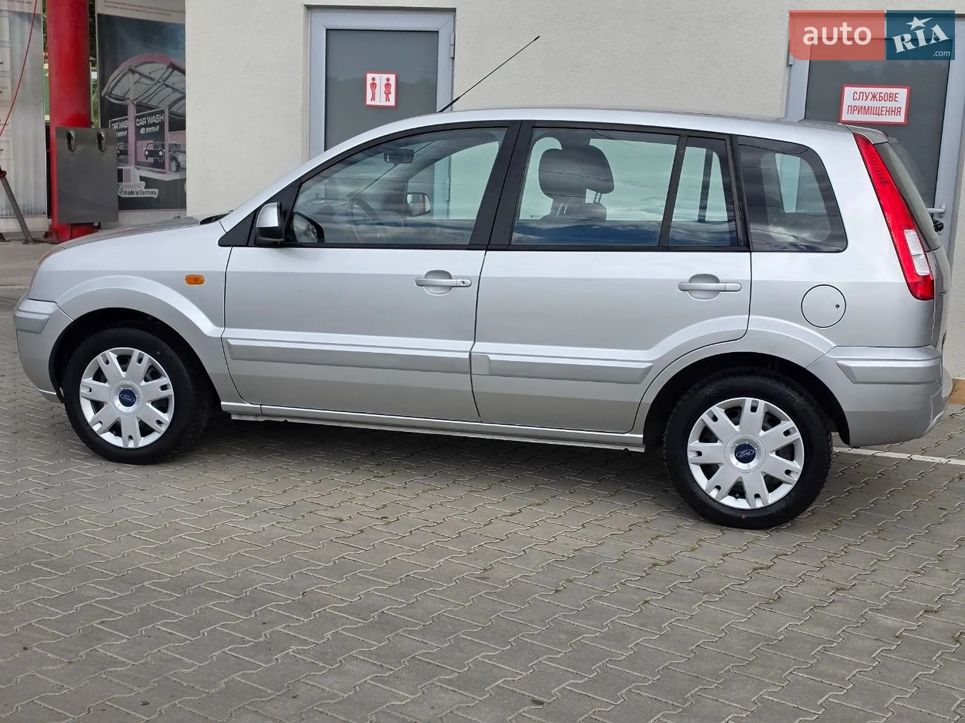 2011 Ford Fusion - мініатюра 13