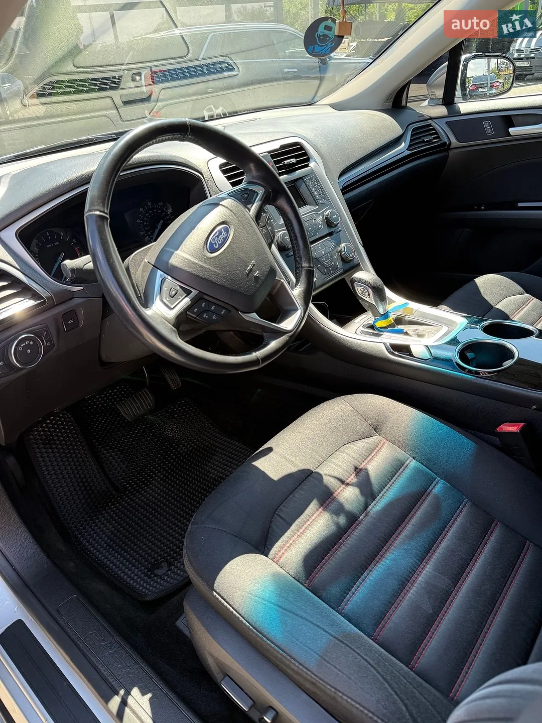 2013 Ford Fusion - мініатюра 11