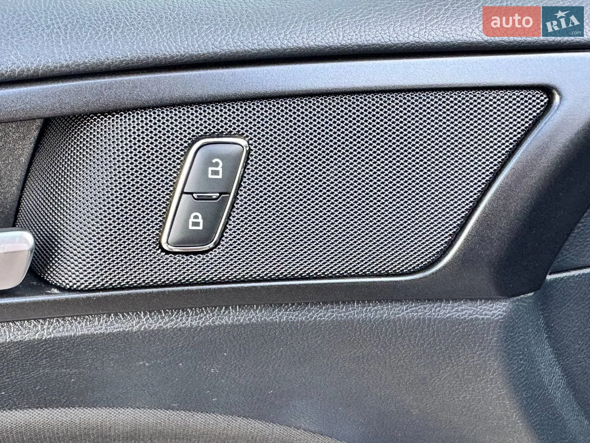 2018 Ford Fusion - мініатюра 17