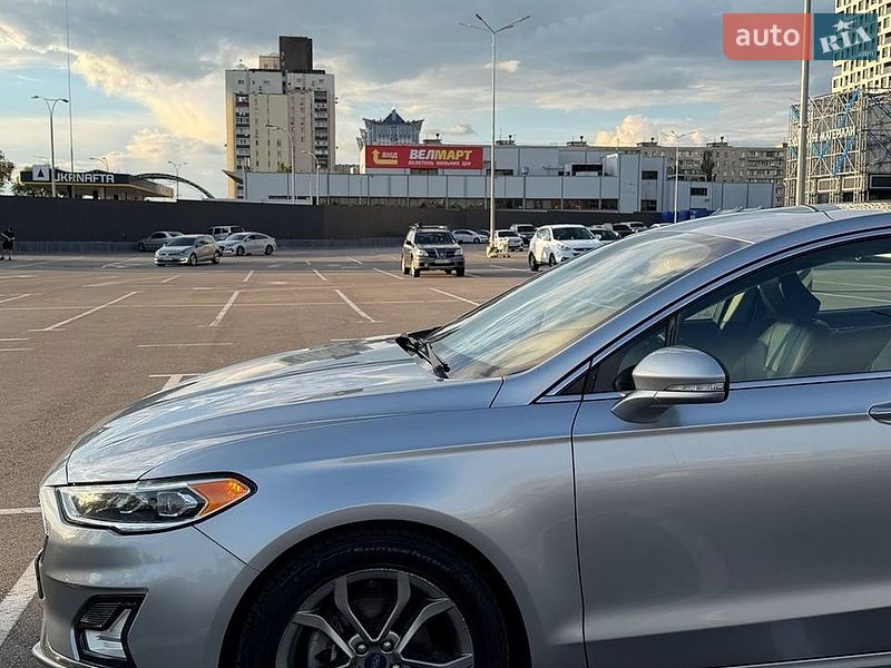 Седан Ford Fusion 2020 в Киеве