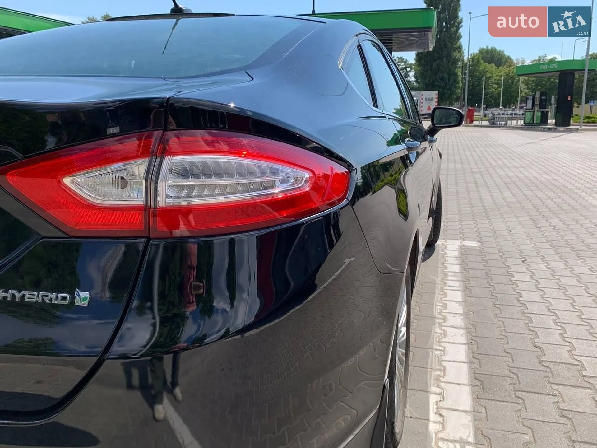2016 Ford Fusion - мініатюра 18