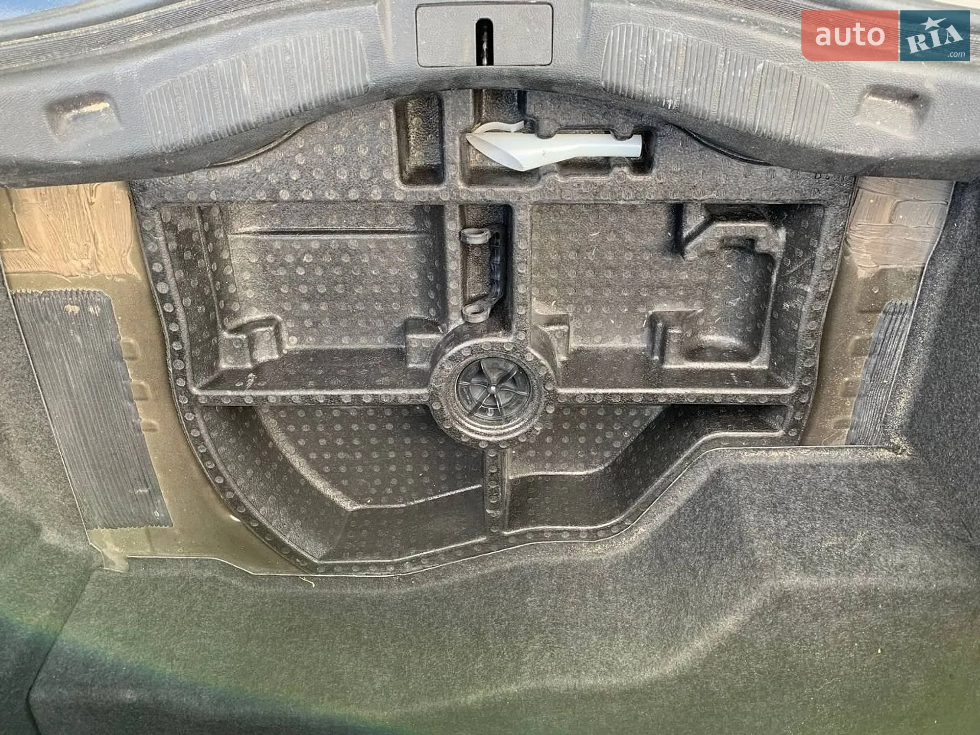 2016 Ford Fusion - мініатюра 27