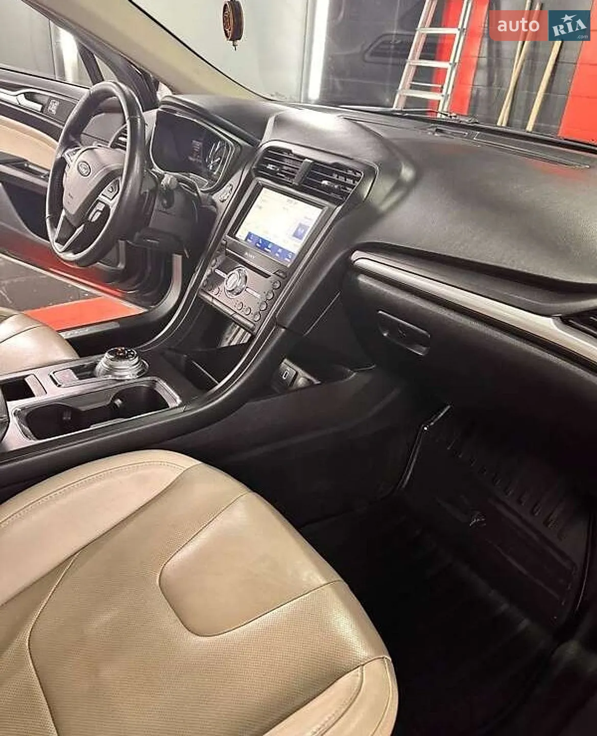 2017 Ford Fusion - мініатюра 11