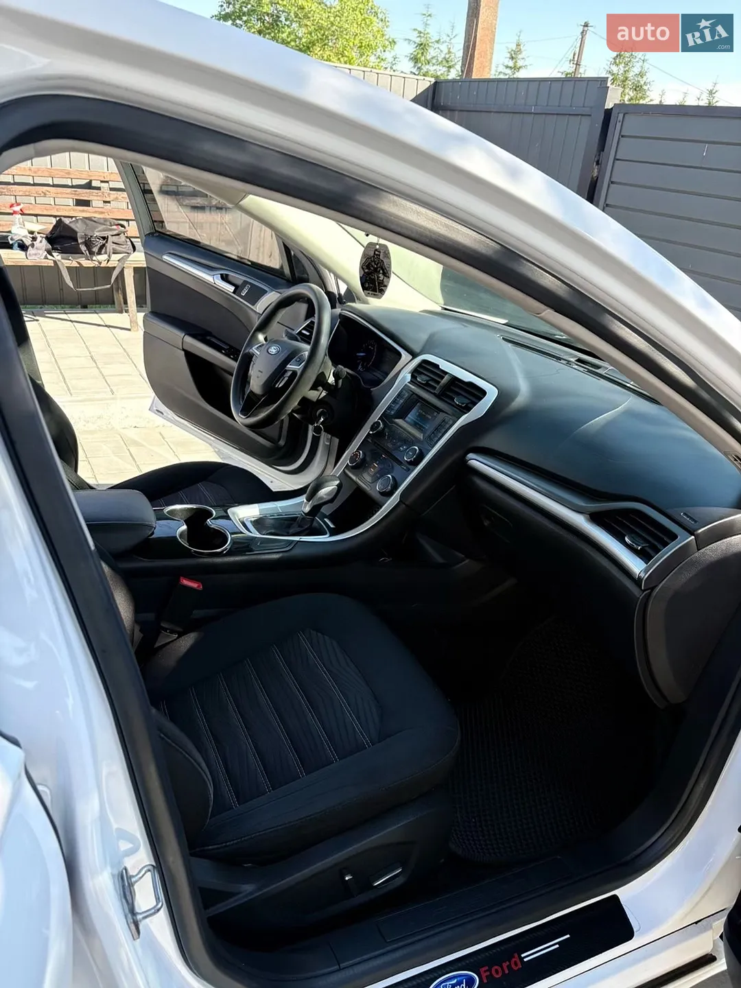 2015 Ford Fusion - мініатюра 18