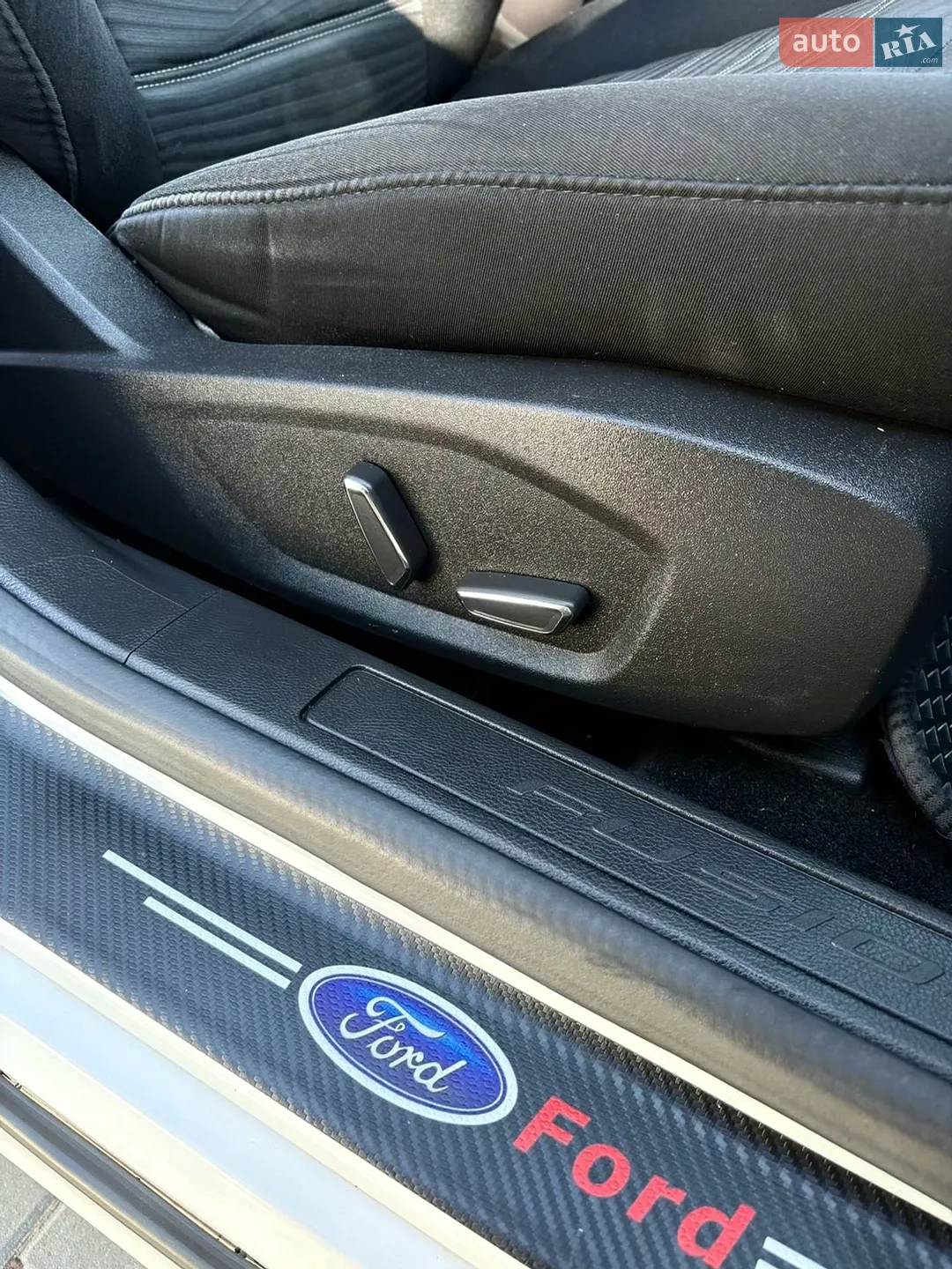 2015 Ford Fusion - мініатюра 20