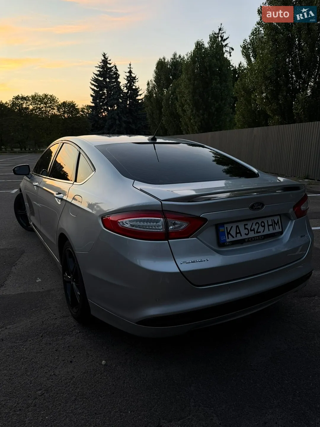 2016 Ford Fusion - мініатюра 10
