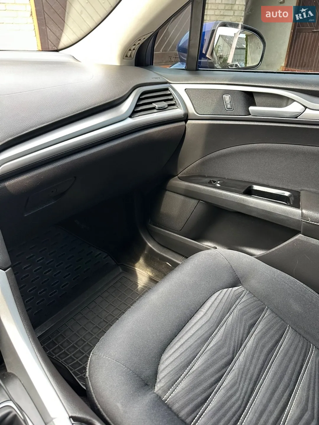 2015 Ford Fusion - мініатюра 34