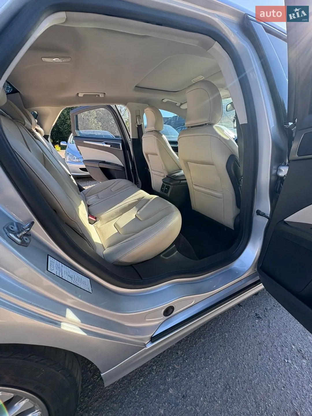 2015 Ford Fusion - мініатюра 31