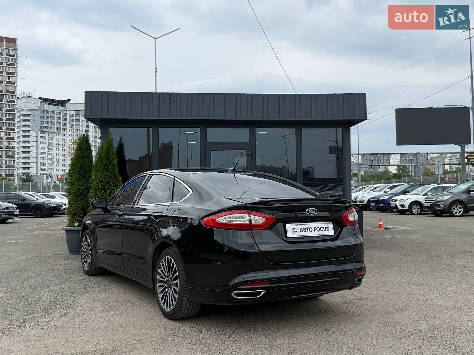 2016 Ford Fusion - мініатюра 5