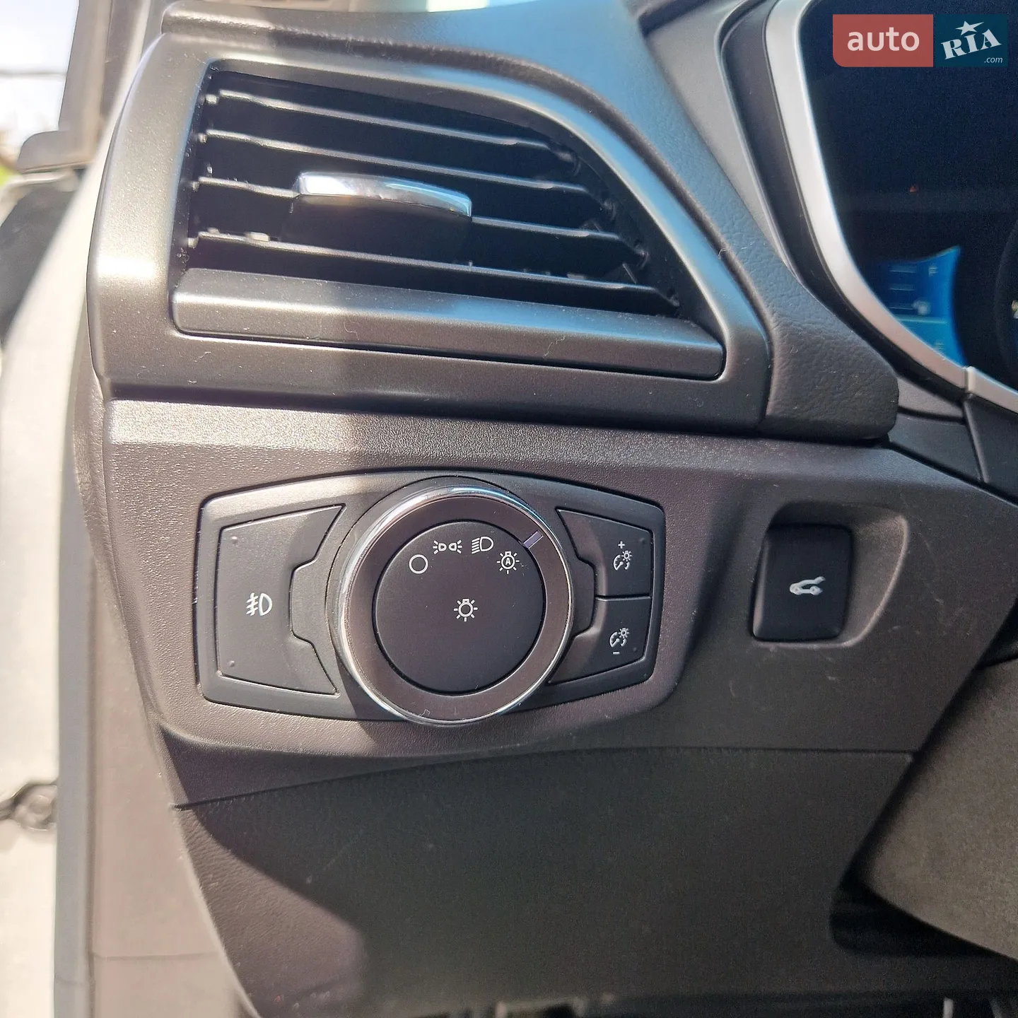 2014 Ford Fusion - мініатюра 13