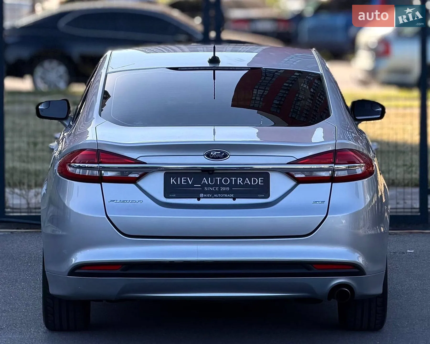2016 Ford Fusion - мініатюра 15