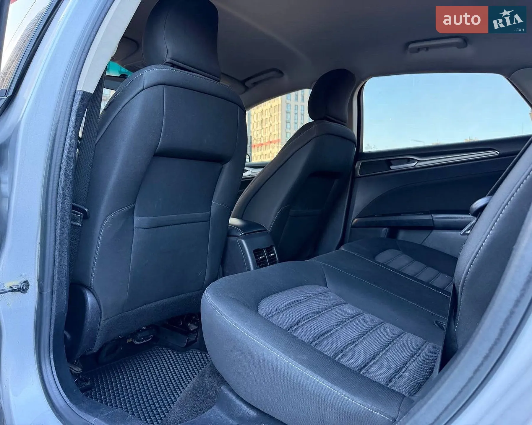 2016 Ford Fusion - мініатюра 37