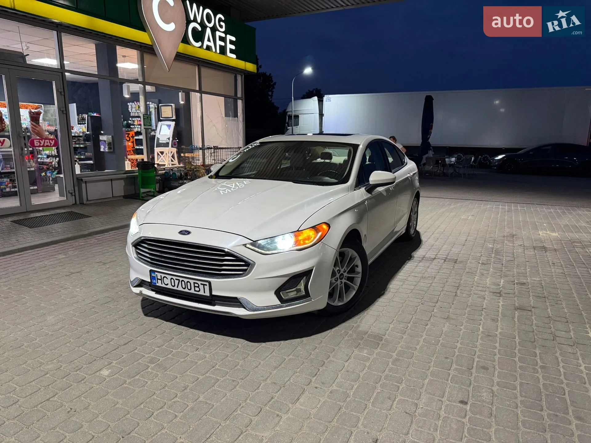 2020 Ford Fusion - мініатюра 15