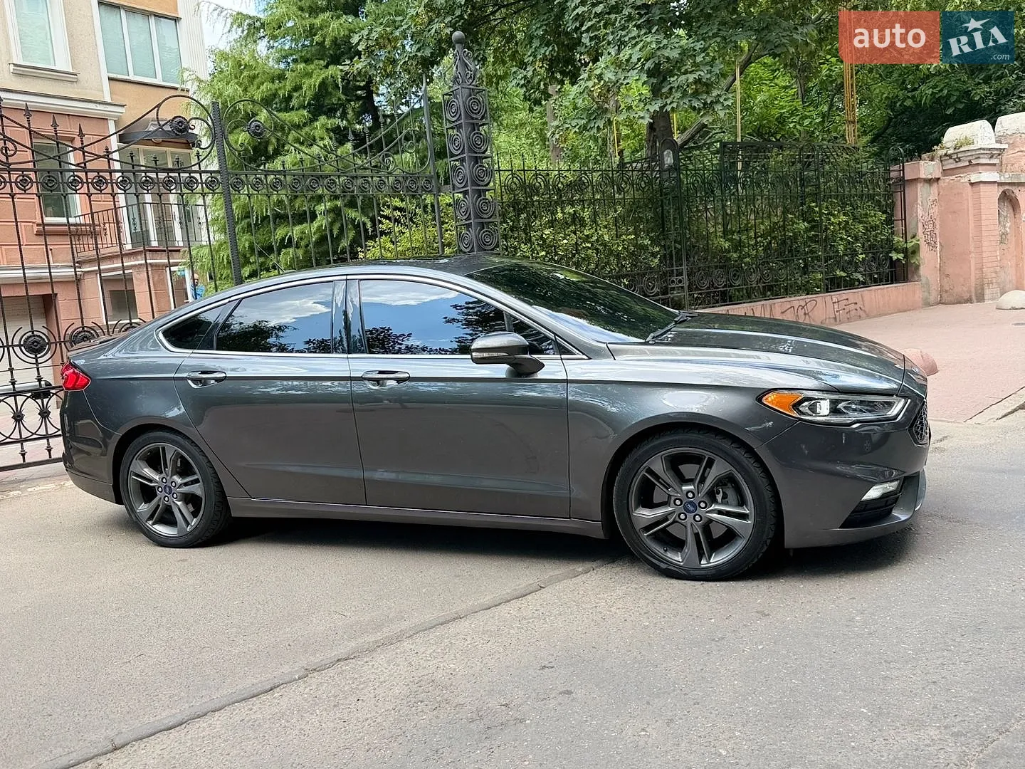 2016 Ford Fusion - мініатюра 2
