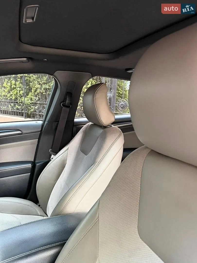 2016 Ford Fusion - мініатюра 14