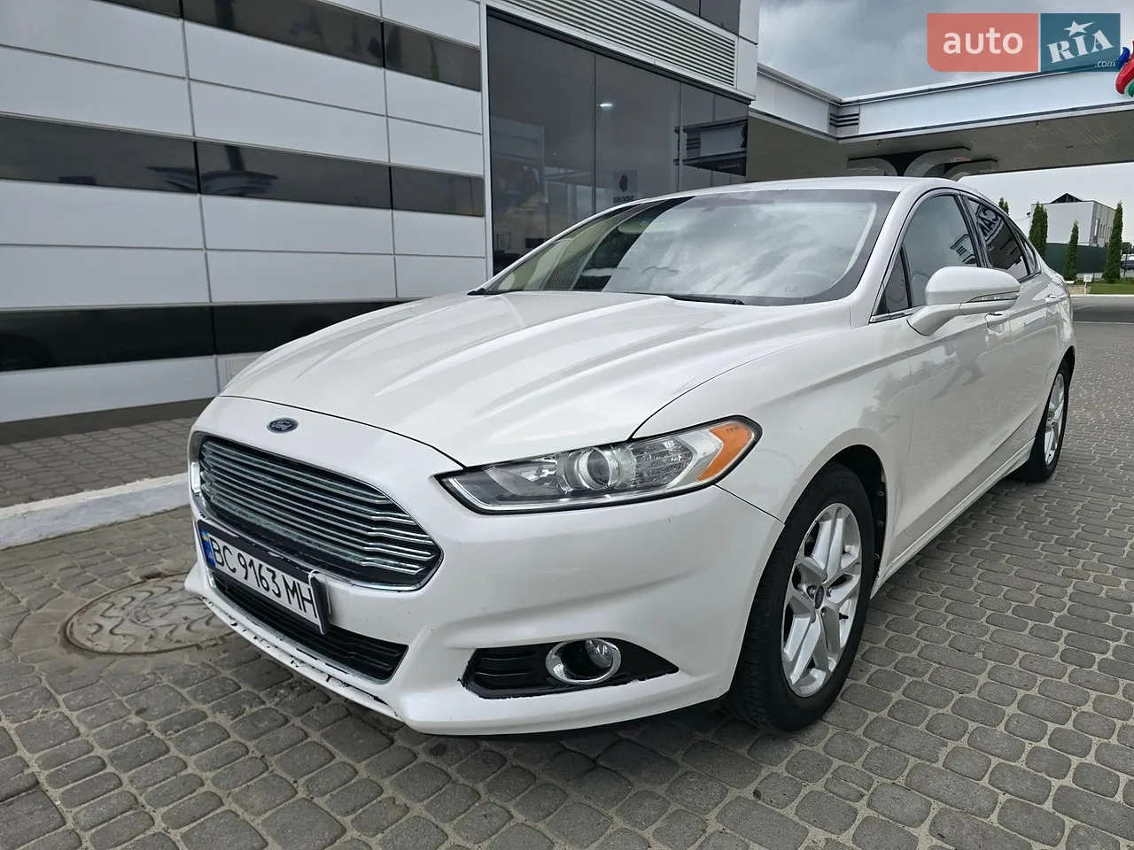 2013 Ford Fusion - мініатюра 32