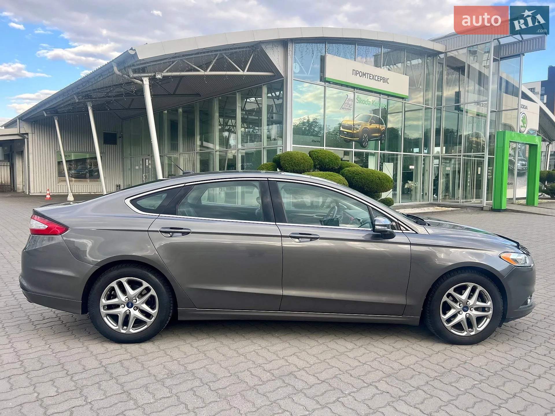2013 Ford Fusion - мініатюра 8